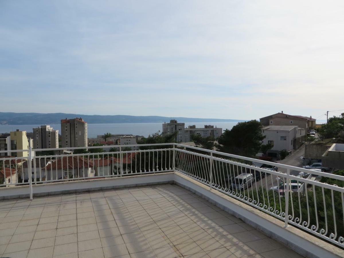 Apartmani Raos Dugi Rat Extérieur photo