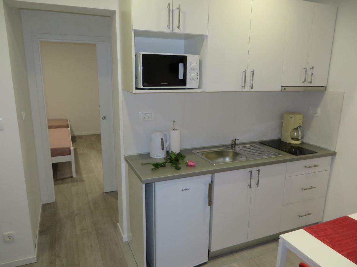 Apartmani Raos Dugi Rat Extérieur photo