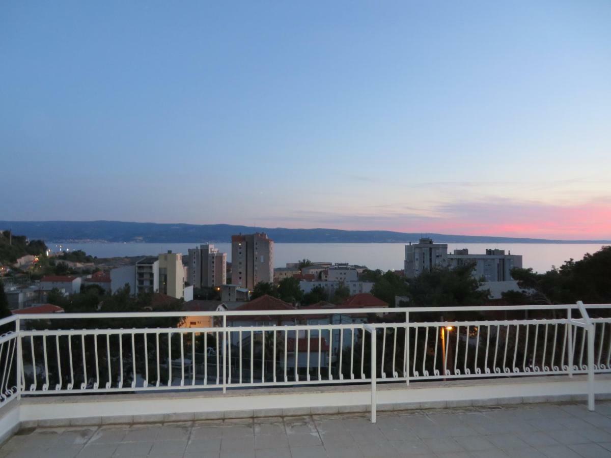 Apartmani Raos Dugi Rat Extérieur photo